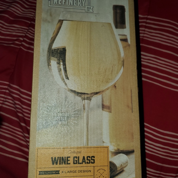 Wine glass - Picture 2 of 2